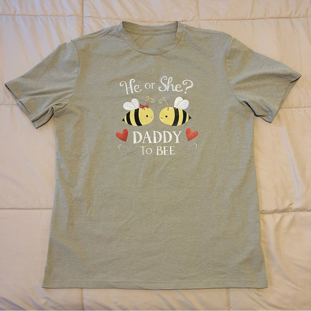 “Daddy to Bee'” T-Shirt